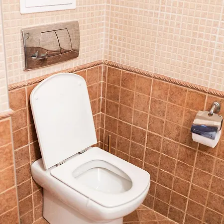 Sea Breeze Apartment, Oasis Resort, شقة *