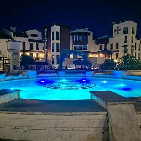 Sea Breeze Apartment, Oasis Resort, شقة